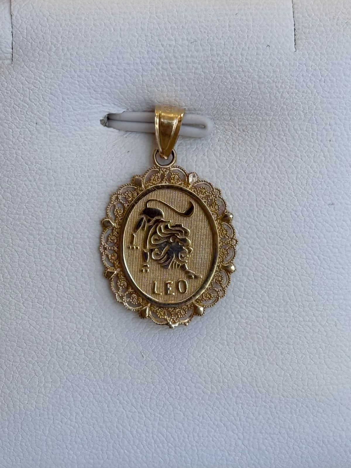 DIJE LEO 1.8GR 14K